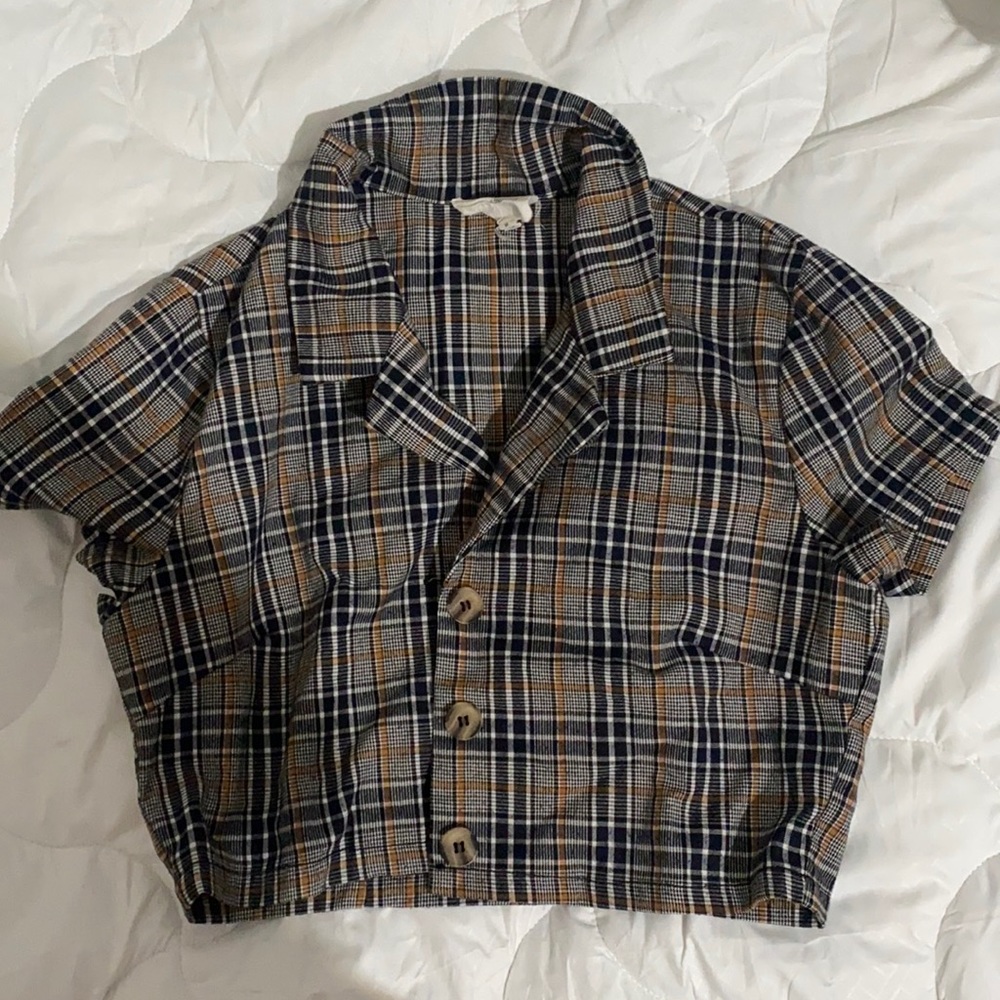 Plaid button crop top